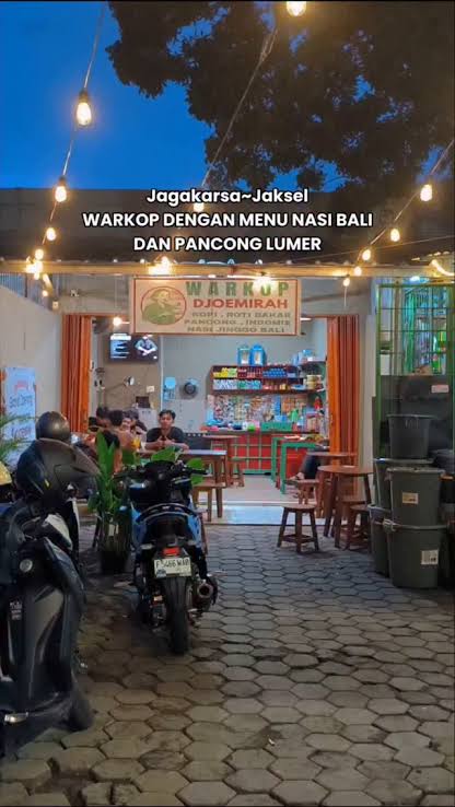 Warkop Djoemirah menawarkan menu beragam khas Bali